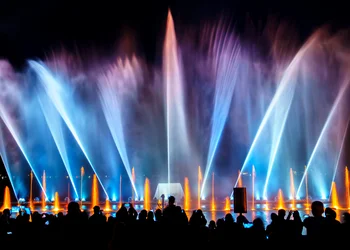 Elementaro – Die Wasser- & Lichtershow in Bad Vilbel